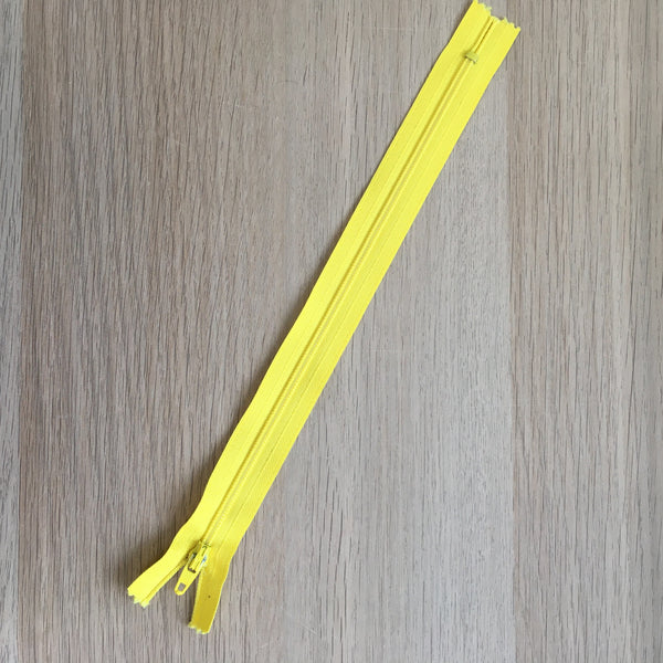 9" Zips